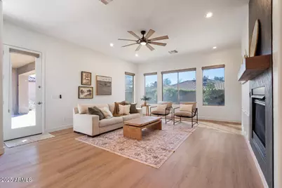 2025 W Calle Del Sol --, Phoenix, AZ 85085 - Photo 13