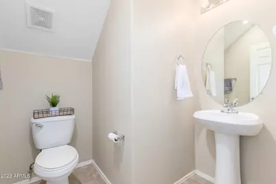 457 N 169th Avenue #10, Goodyear, AZ 85338 - Photo 11