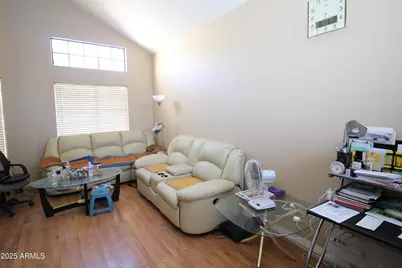 932 E Manor Drive, Chandler, AZ 85225 - Photo 5