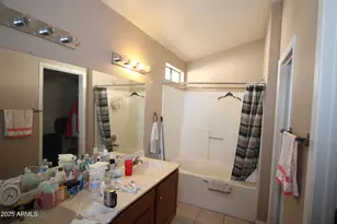 932 E Manor Dr, Chandler, AZ 85225 - Photo 15