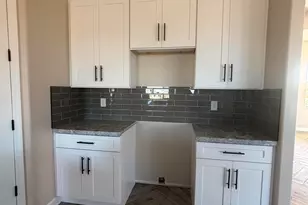 22288 W Dale Ln, Wittmann, AZ 85361 - Photo 11