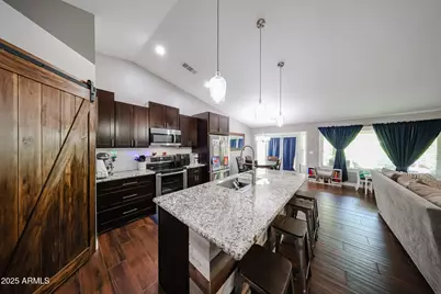 9114 W Maui Lane, Peoria, AZ 85381 - Photo 1