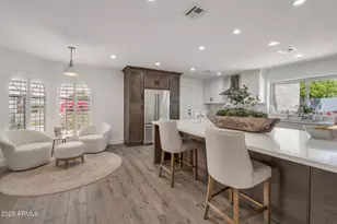 8719 E San Marino Dr, Scottsdale, AZ 85258 - Photo 11