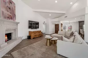 8719 E San Marino Dr, Scottsdale, AZ 85258 - Photo 3