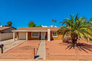 8032 W Clayton Dr, Phoenix, AZ 85033 - Photo 1