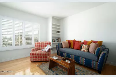 2201 N Central Avenue #4E, Phoenix, AZ 85004 - Photo 3