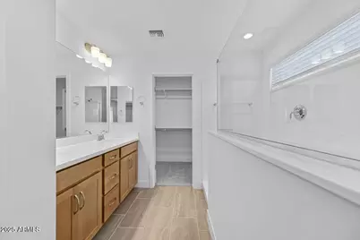 9986 W Piccadilly Road, Avondale, AZ 85392 - Photo 19