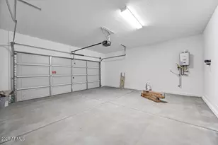 9986 W Piccadilly Rd, Avondale, AZ 85392 - Photo 33