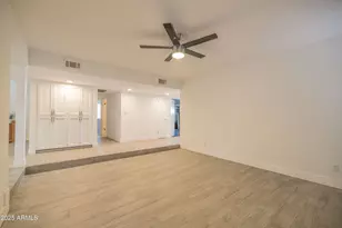 2011 N 51st St, Phoenix, AZ 85008 - Photo 39