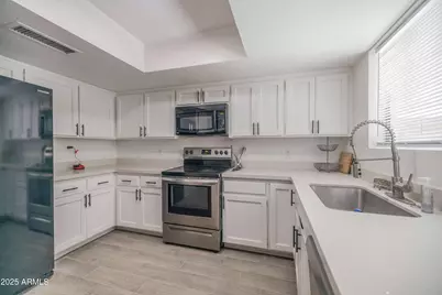 2011 N 51st Street, Phoenix, AZ 85008 - Photo 35