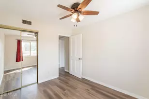 948 S Alma School Rd, Mesa, AZ 85210 - Photo 25