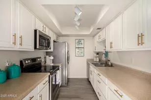 8554 E Belleview St, Scottsdale, AZ 85257 - Photo 11