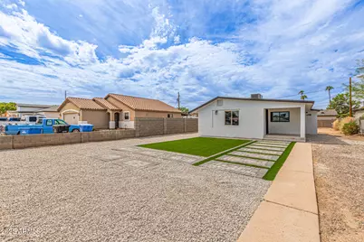 4010 S 24th Place, Phoenix, AZ 85040 - Photo 5