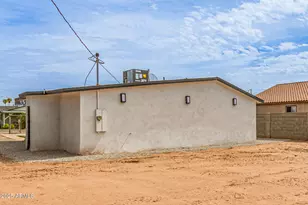 4010 S 24th Pl, Phoenix, AZ 85040 - Photo 31