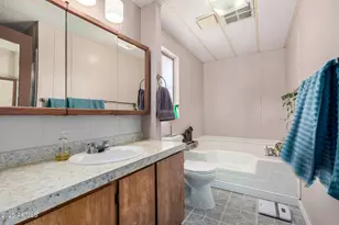 305 S Val Vista Dr, Mesa, AZ 85204 - Photo 17