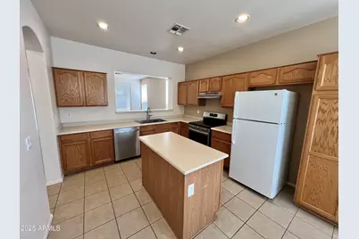 2720 E Carla Vista Drive, Chandler, AZ 85225 - Photo 7