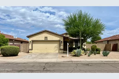 2720 E Carla Vista Drive, Chandler, AZ 85225 - Photo 1