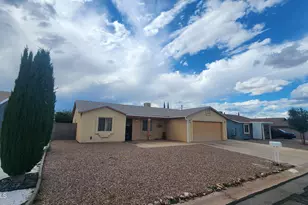 115 Tomahawk Dr, Huachuca City, AZ 85616 - Photo 1