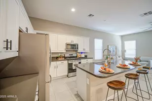 40913 W Sunland Dr, Maricopa, AZ 85138 - Photo 9