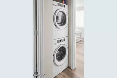 4610 N 68th Street #416, Scottsdale, AZ 85251 - Photo 9