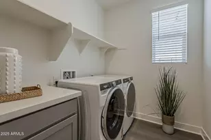 3341 W Garnet St, San Tan Valley, AZ 85144 - Photo 35