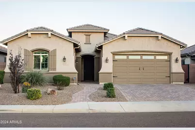 6331 S Fresno, Chandler, AZ 85249 - Photo 1