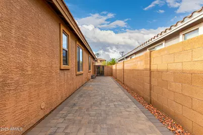 14545 W Jenan Drive, Surprise, AZ 85379 - Photo 35