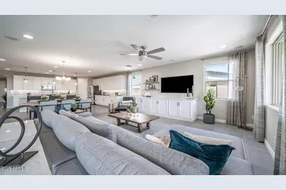 11881 N 169th Avenue, Surprise, AZ 85388 - Photo 19