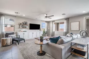 11881 N 169th Ave, Surprise, AZ 85388 - Photo 3