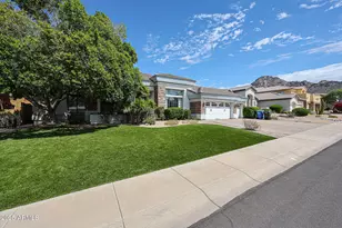 2012 E Glenn Dr, Phoenix, AZ 85020 - Photo 5