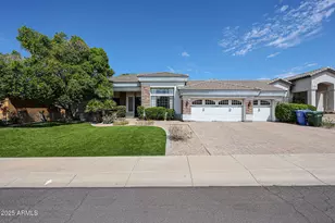 2012 E Glenn Dr, Phoenix, AZ 85020 - Photo 1