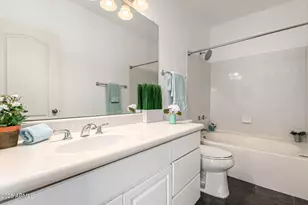 1411 E Orangewood Ave, Phoenix, AZ 85020 - Photo 21