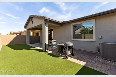 24884 N 171st Lane, Surprise, AZ 85387 - Photo 5