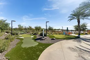 24884 N 171st Ln, Surprise, AZ 85387 - Photo 19