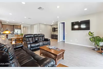 24884 N 171st Lane, Surprise, AZ 85387 - Photo 15