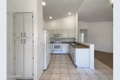 6512 S Sawgrass Drive, Chandler, AZ 85249 - Photo 5