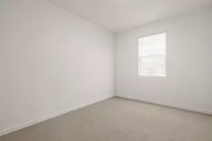 15818 W Gray Fox Trl, Surprise, AZ 85387 - Photo 19