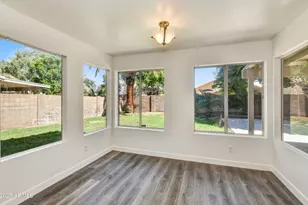 21927 N 74th Ln, Glendale, AZ 85310 - Photo 9