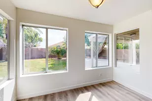 21927 N 74th Ln, Glendale, AZ 85310 - Photo 13