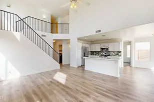 21927 N 74th Ln, Glendale, AZ 85310 - Photo 3