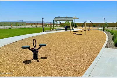 15162 W Gray Fox Trail, Surprise, AZ 85387 - Photo 21