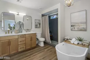 626 E Palomino Dr, Gilbert, AZ 85296 - Photo 15