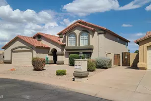 1002 E Hearne Way, Gilbert, AZ 85234 - Photo 1