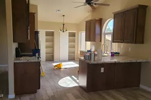 1002 E Hearne Way, Gilbert, AZ 85234 - Photo 3