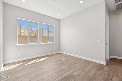 18927 W Lawrence Road, Waddell, AZ 85355 - Photo 15