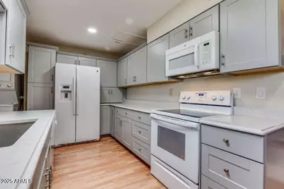 17037 N Pinion Lane, Sun City, AZ 85373 - Photo 3