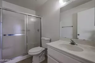 7801 N 44th Dr, Glendale, AZ 85301 - Photo 17