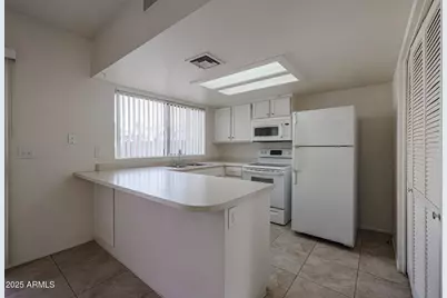 7801 N 44th Drive #1039, Glendale, AZ 85301 - Photo 7