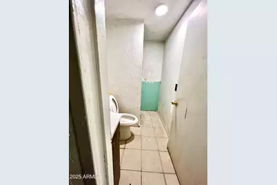 2002 W Lawrence Road, Phoenix, AZ 85015 - Photo 11