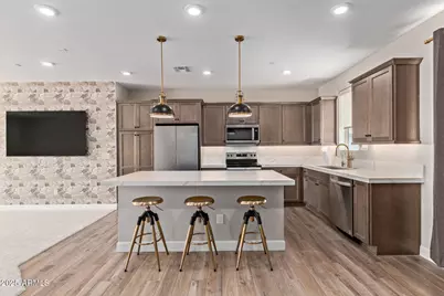 2121 W Sonoran Desert Drive #107, Phoenix, AZ 85085 - Photo 1